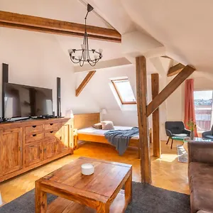 Apartament Stupartska - Tyn Church View With Terrace, Praga