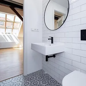 Apartament Rooftop No 22 - Center Art District Letna, Praga