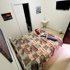 bed-and-fly-near-airport-catania.sicilyhotelsitaly.net/