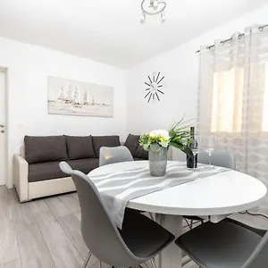 apartman-topic.splithotels.org/